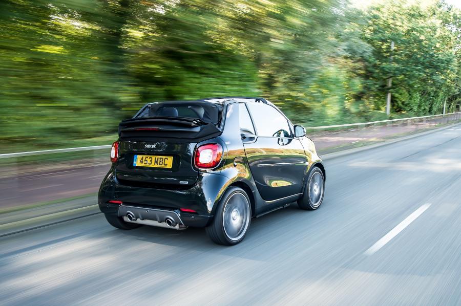 Smart ForTwo Cabrio Xclusive by Brabus 2016 года  (UK) (фото 7 из 13)